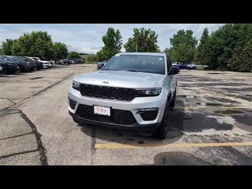 2025 Jeep Grand Cherokee Limited X