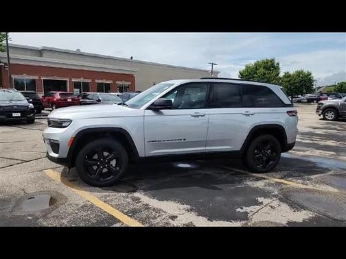 2025 Jeep Grand Cherokee Limited X
