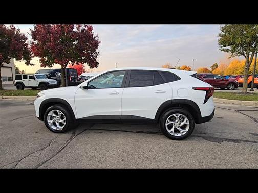 2024 Chevrolet Trax LS