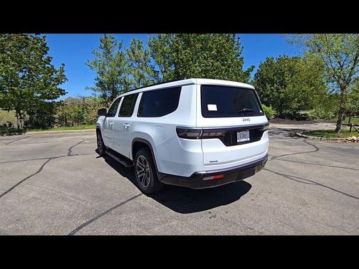 Bright White Clearcoat 2026 Jeep Grand Wagoneer L 4x4