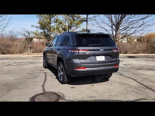 2025 Jeep Grand Cherokee Limited X