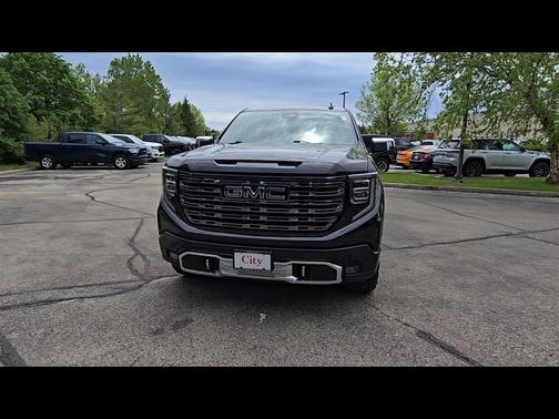 Onyx Black 2025 GMC Sierra 1500 Denali Ultimate