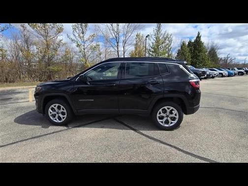 2025 Jeep Compass Latitude
