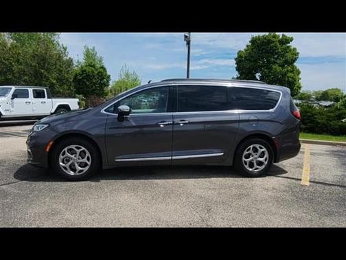 2023 Chrysler Pacifica Limited