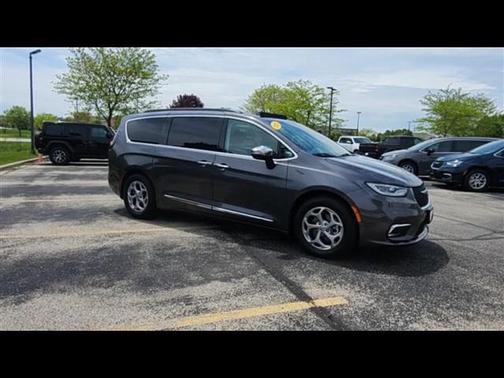 2023 Chrysler Pacifica Limited