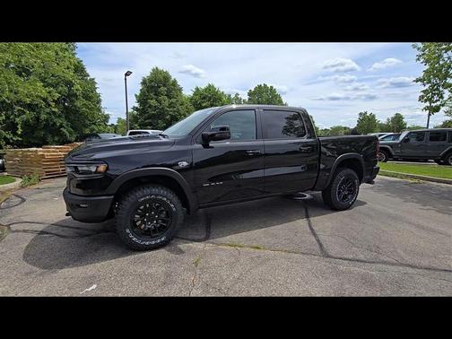 Diamond Black Crystal Pearlcoat 2026 RAM 1500 Rebel