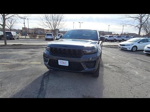 2025 Jeep Grand Cherokee Altitude