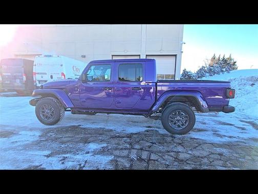 2026 Jeep Gladiator Sport S