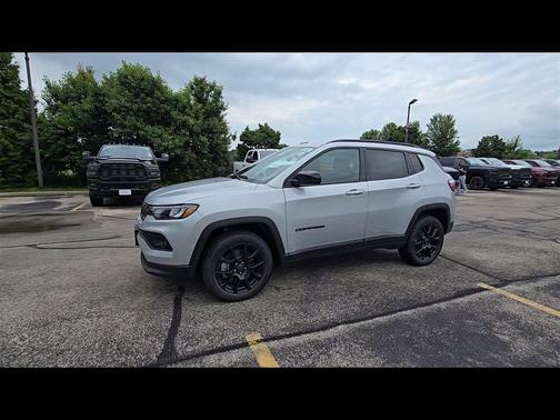 2025 Jeep Compass Latitude