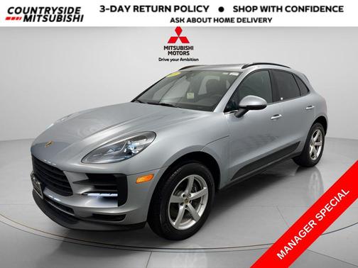 Dolomite Silver Metallic 2021 Porsche Macan Macan S