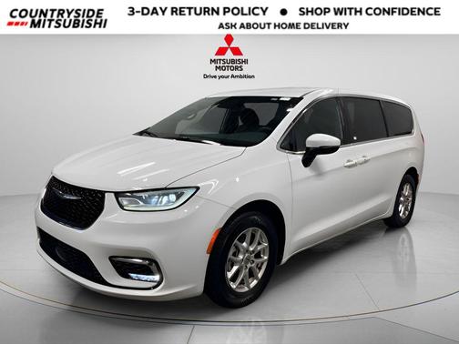 Bright White Clearcoat 2023 Chrysler Pacifica Touring