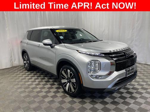 2025 Mitsubishi Outlander SE S-AWC