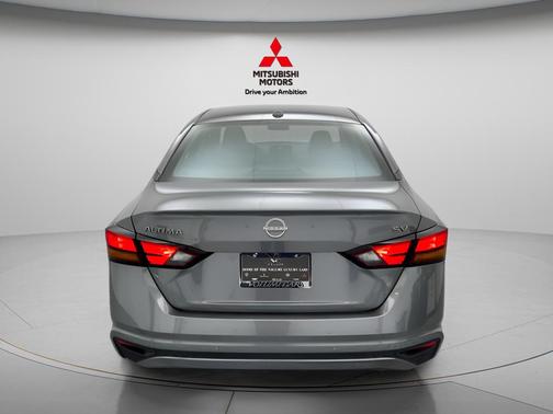 Gun Metallic 2024 Nissan Altima 2.5 SV