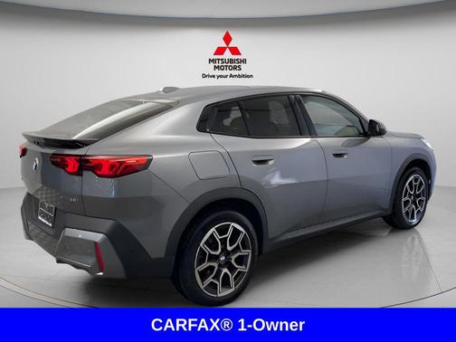 Skyscraper Grey Metallic 2025 BMW X2 xDrive28i