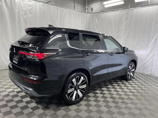 2025 Mitsubishi Outlander SE 2.5 S-AWC