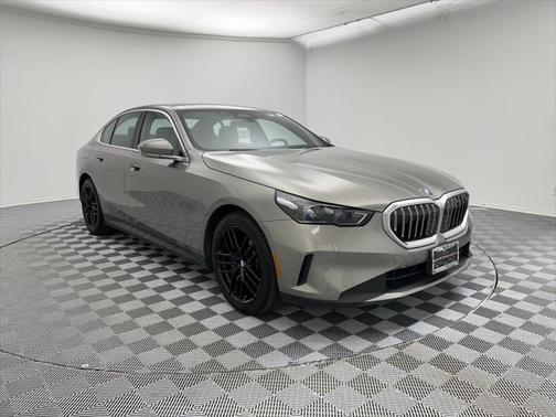 2024 BMW 530 i xDrive