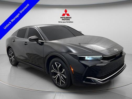 Black 2023 Toyota Crown XLE