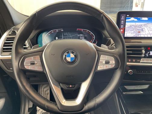 2024 BMW X4 xDrive30i