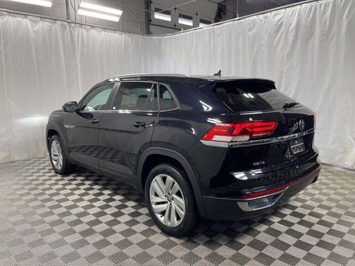 2021 Volkswagen Atlas Cross Sport 3.6L V6 SE w/Technology