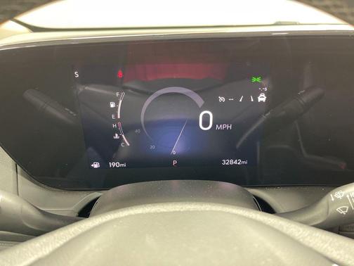 Moonstone Gray Metallic 2025 Buick Encore GX Preferred