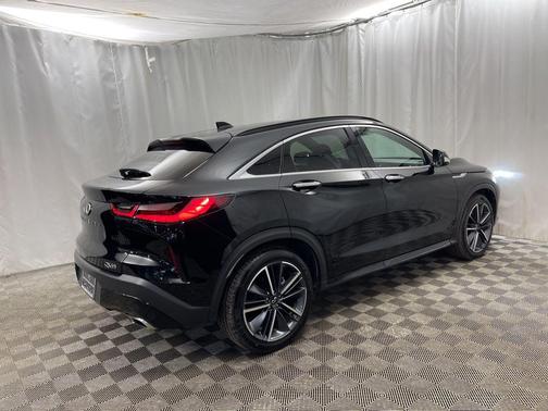 2024 INFINITI QX55 LUXE