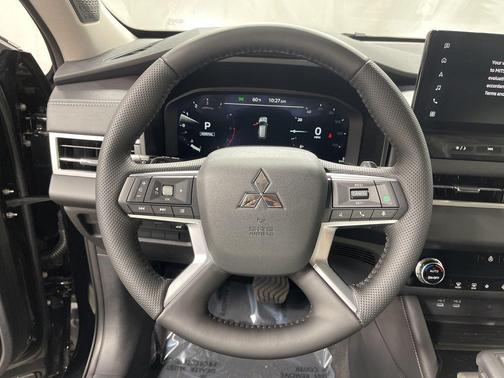 Black Diamond 2026 Mitsubishi Outlander SE 1.5T S-AWC