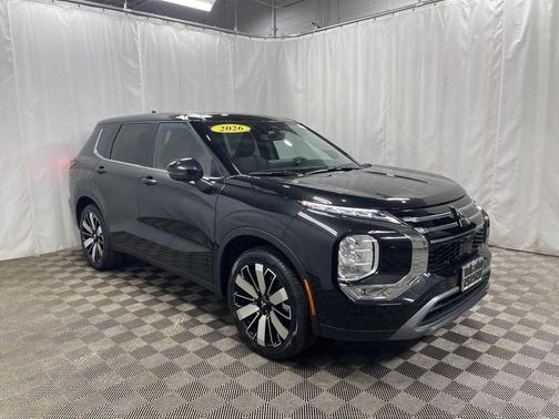 Black Diamond 2026 Mitsubishi Outlander SE 1.5T S-AWC