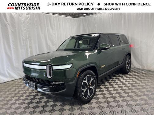 2023 Rivian R1S Adventure