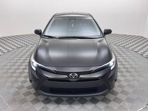 Midnight Black Metallic 2026 Toyota Corolla Hybrid SE