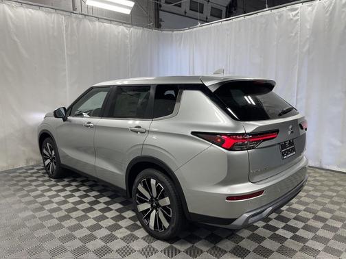 2025 Mitsubishi Outlander SE 2.5 S-AWC