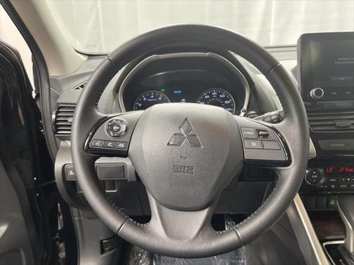 2023 Mitsubishi Eclipse Cross SE