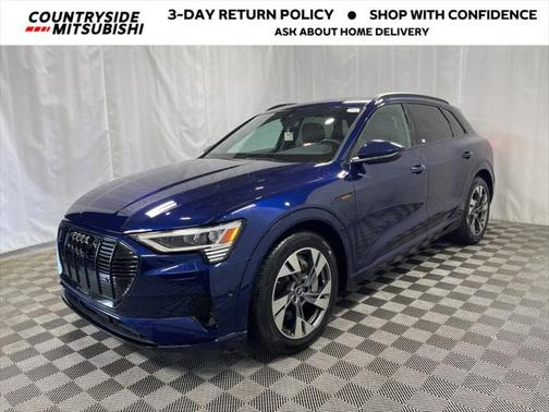 2022 Audi e-tron Premium