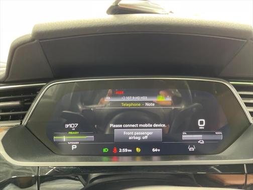 2022 Audi e-tron Premium