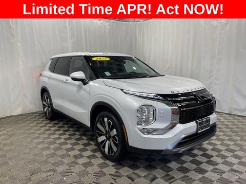 2025 Mitsubishi Outlander SE S-AWC
