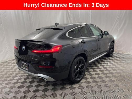 2024 BMW X4 xDrive30i