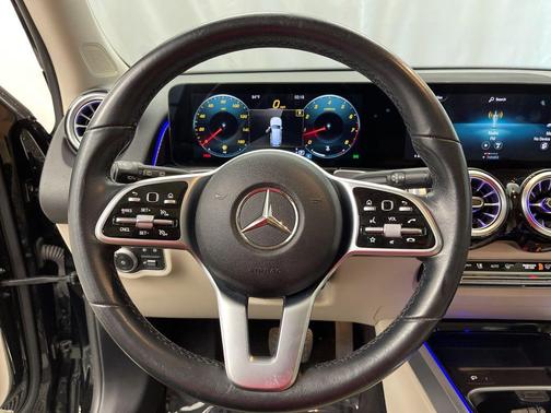 2022 Mercedes-Benz GLB 250 Base