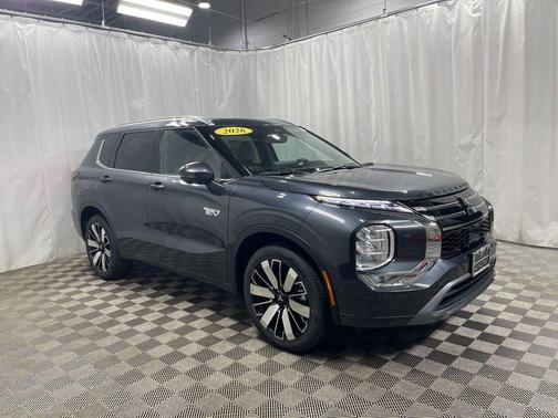 Graphite Gray 2026 Mitsubishi Outlander PHEV SEL