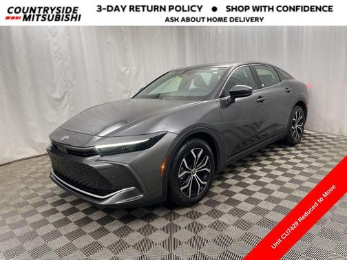 2024 Toyota Crown XLE