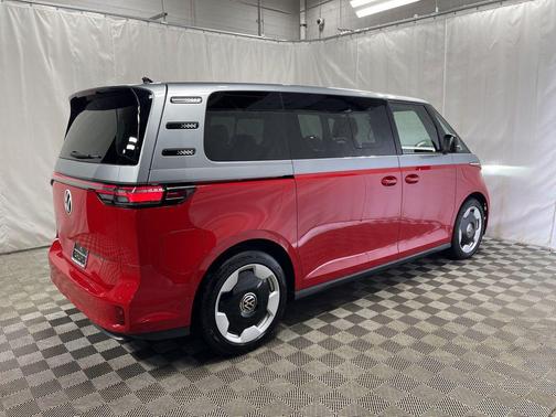 Orange 2025 Volkswagen ID. Buzz Pro S