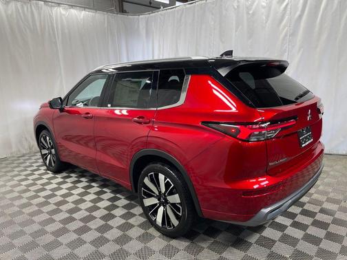 2025 Mitsubishi Outlander SEL S-AWC