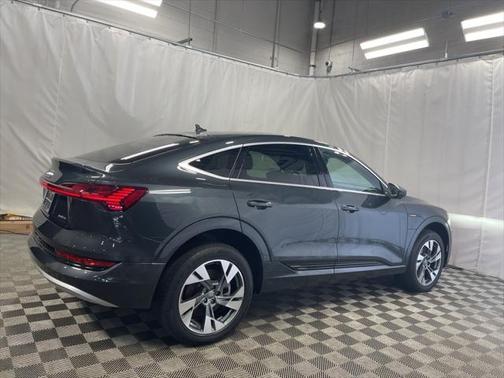 2020 Audi e-tron Sportback Premium Plus