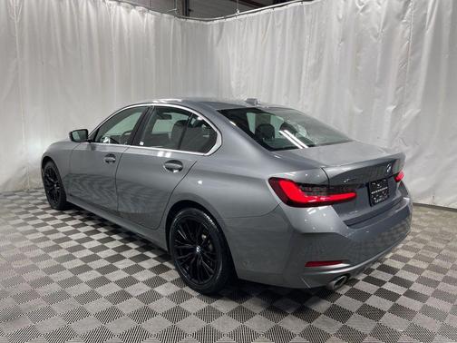 2024 BMW 330 i xDrive