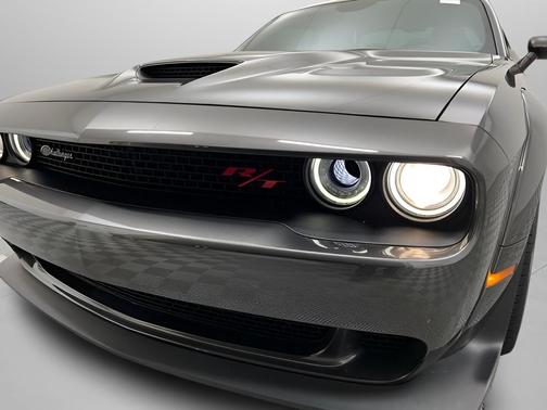 Granite Pearlcoat 2023 Dodge Challenger R/T Scat Pack Widebody