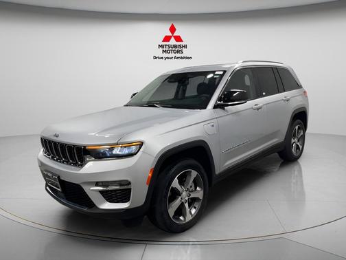 Silver Zynith 2023 Jeep Grand Cherokee 4xe Base