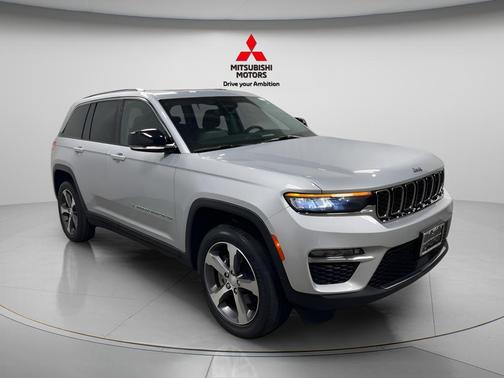 Silver Zynith 2023 Jeep Grand Cherokee 4xe Base