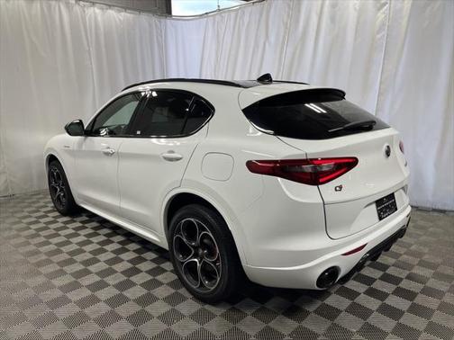 2022 Alfa Romeo Stelvio Ti