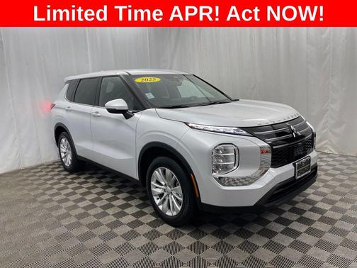 2025 Mitsubishi Outlander ES S-AWC