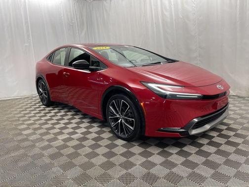 2024 Toyota Prius XLE