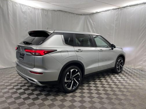 2024 Mitsubishi Outlander SE 2.5 S-AWC