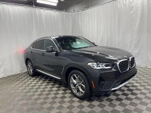 2024 BMW X4 xDrive30i